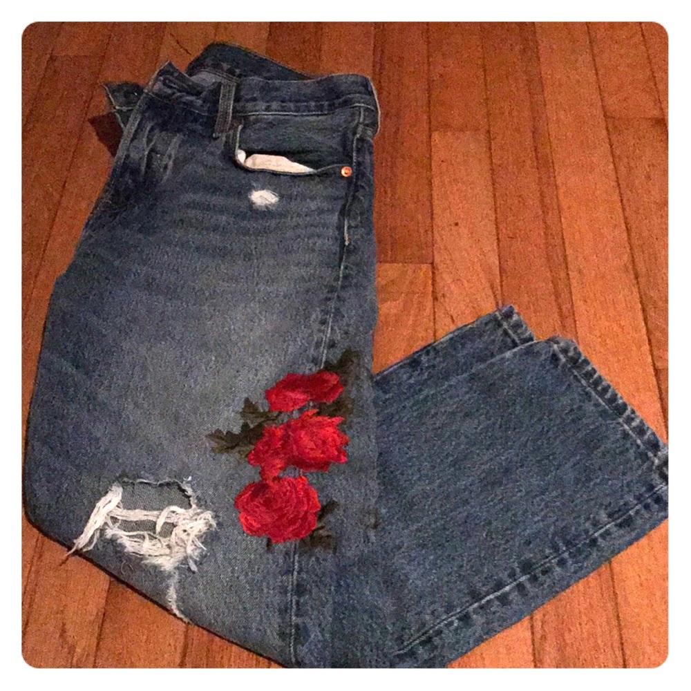 Levi’s Embroidered 501 jeans